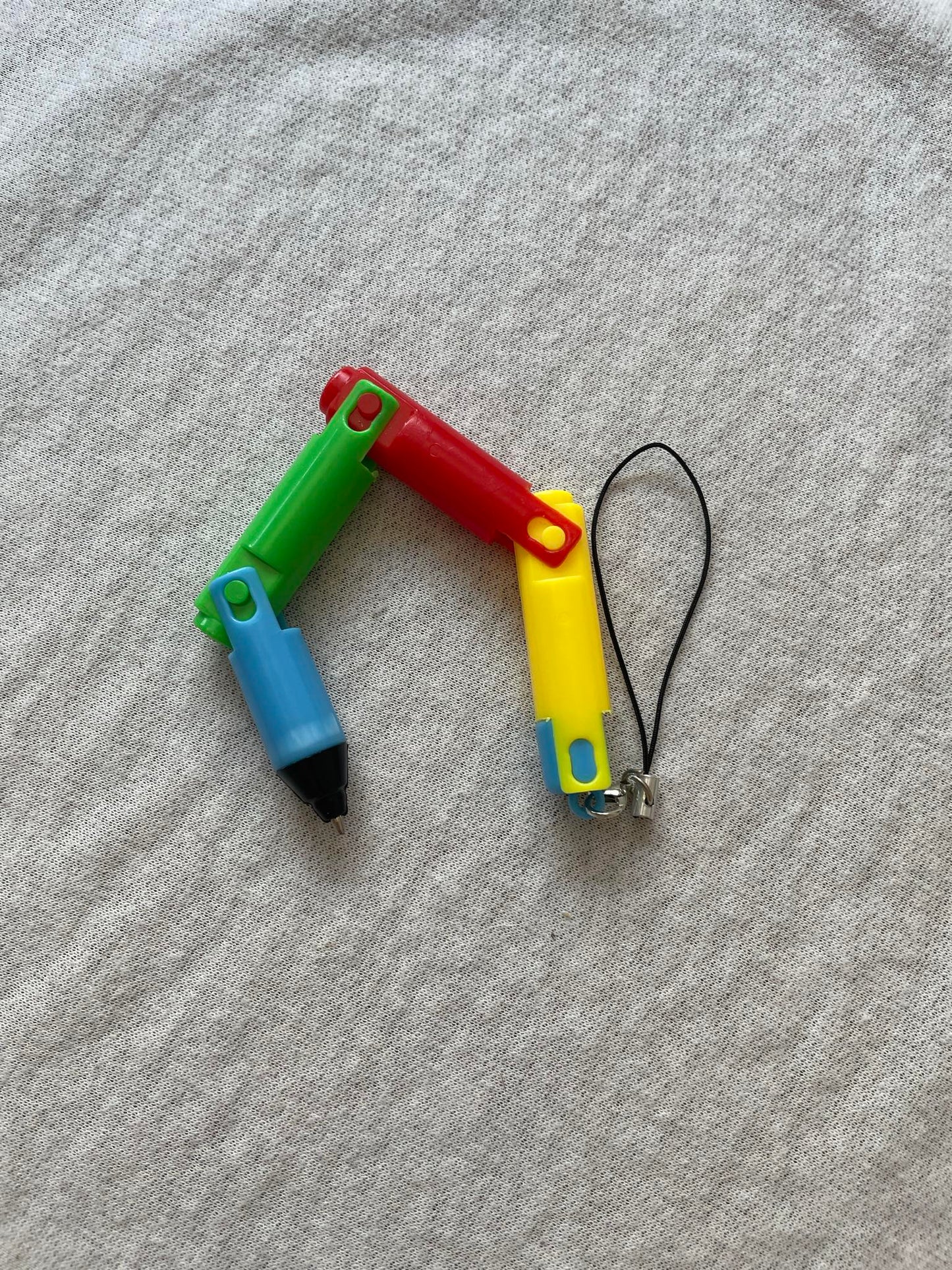 Foldable Fidget Pen